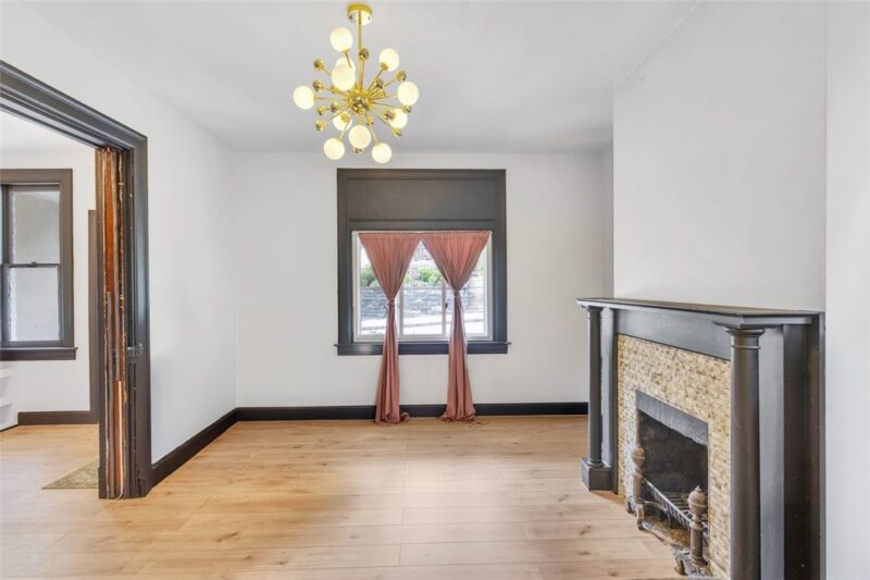 8 Marie Ave — photo 5