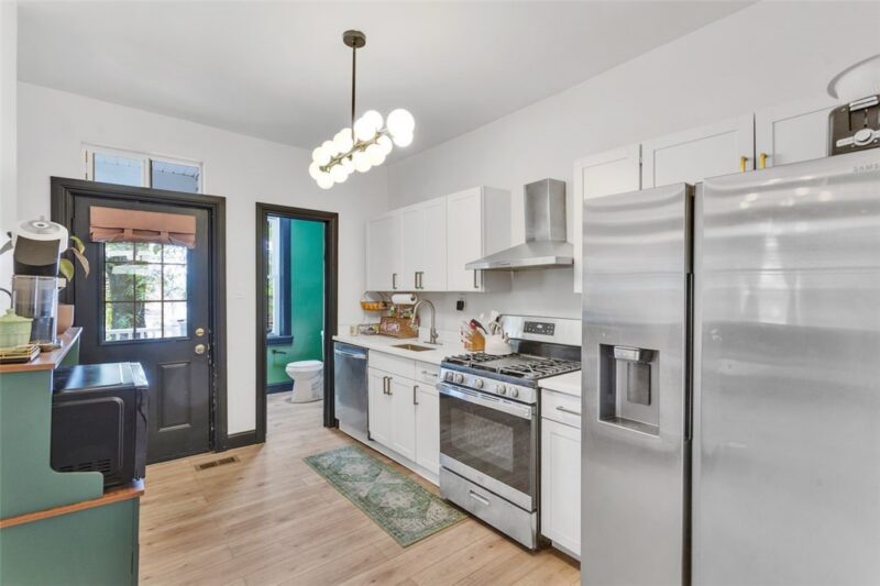8 Marie Ave — photo 8