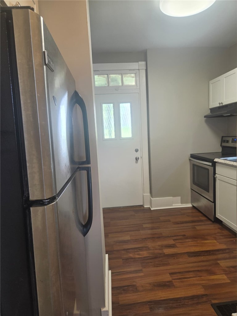 1510 Victoria Ave — photo 6