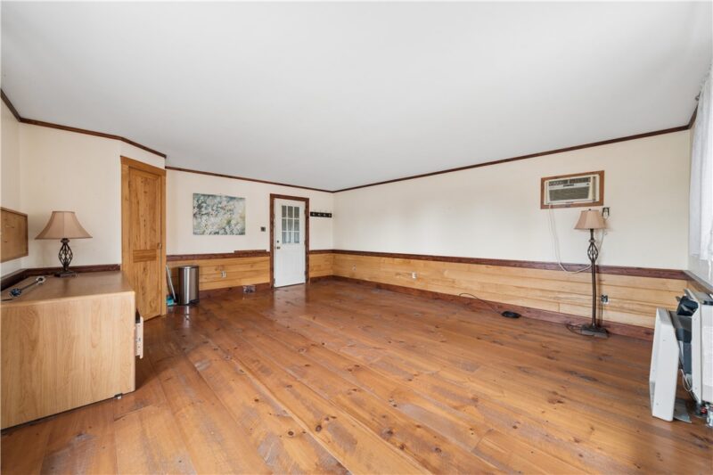 601 Walnut St — photo 6