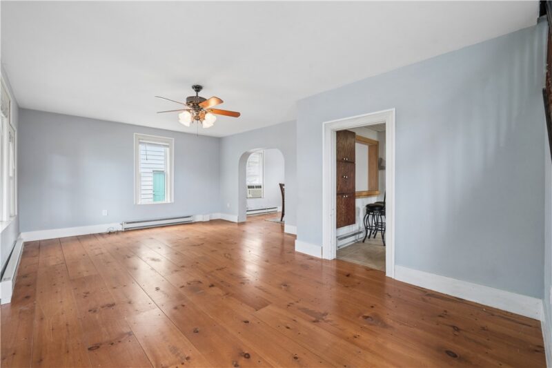 601 Walnut St — photo 7