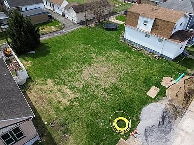 212 Russellwood Ave — photo 3