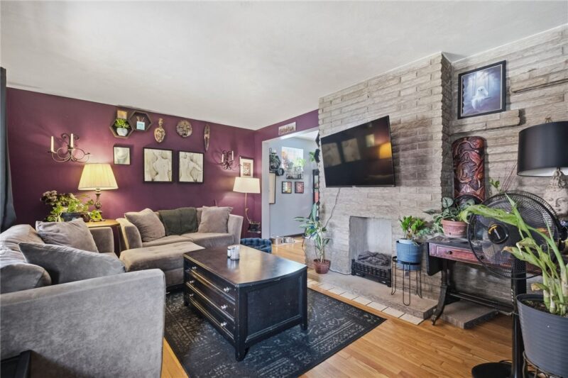 849 Lilac STREET — photo 8