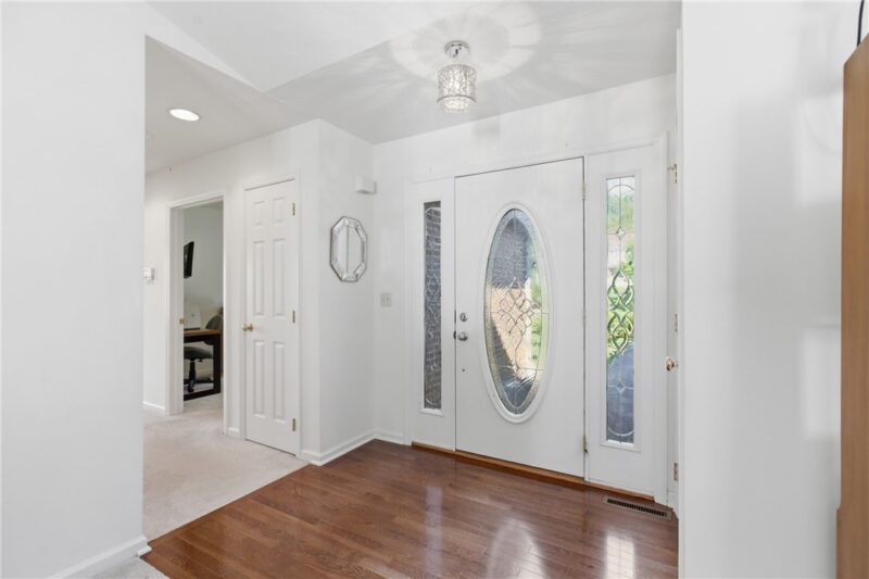 108 Winfield Manor Dr — photo 6