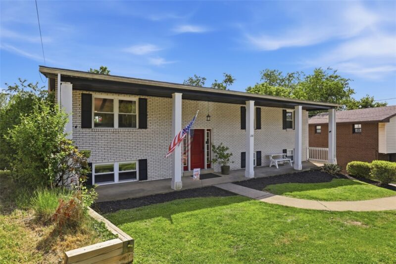 218 Briaridge Dr — photo 2