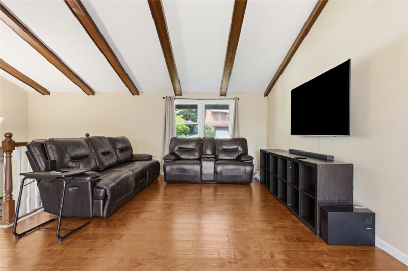 218 Briaridge Dr — photo 6
