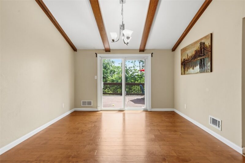 218 Briaridge Dr — photo 8