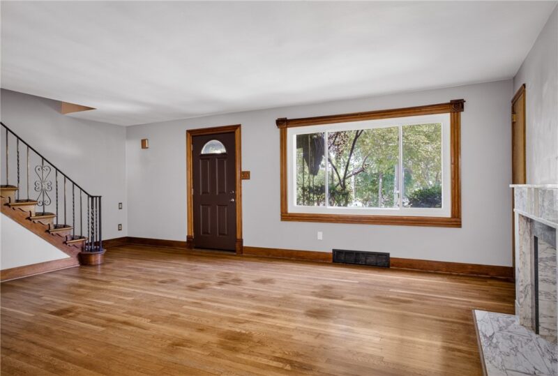 1327 HEBERTON — photo 4