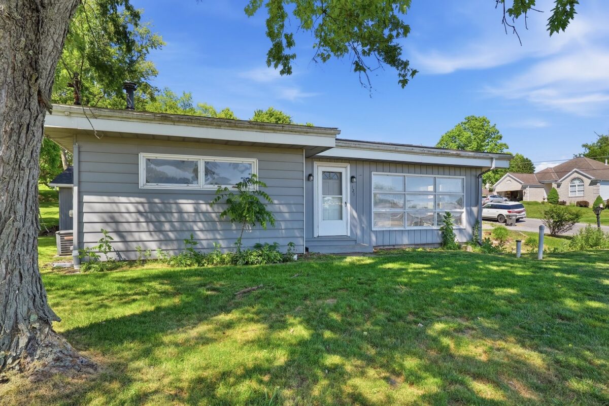 121 Crescent Street STREET — photo 1