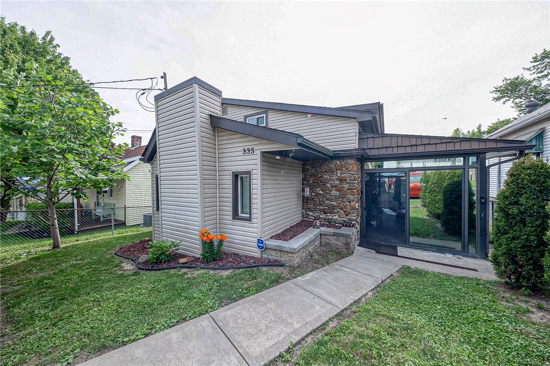 335 Liberty Ave — photo 1