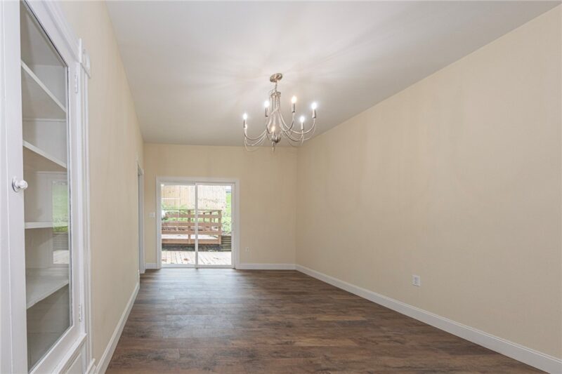 329 N Harrison Ave — photo 5