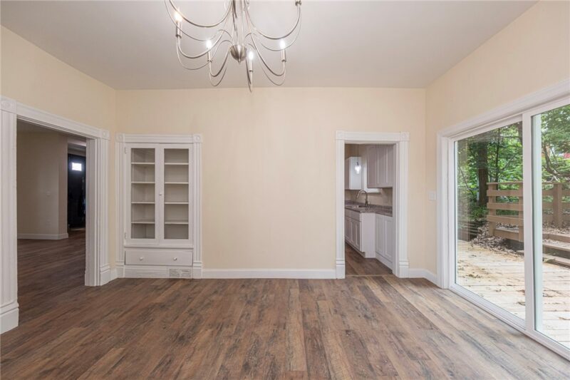329 N Harrison Ave — photo 6