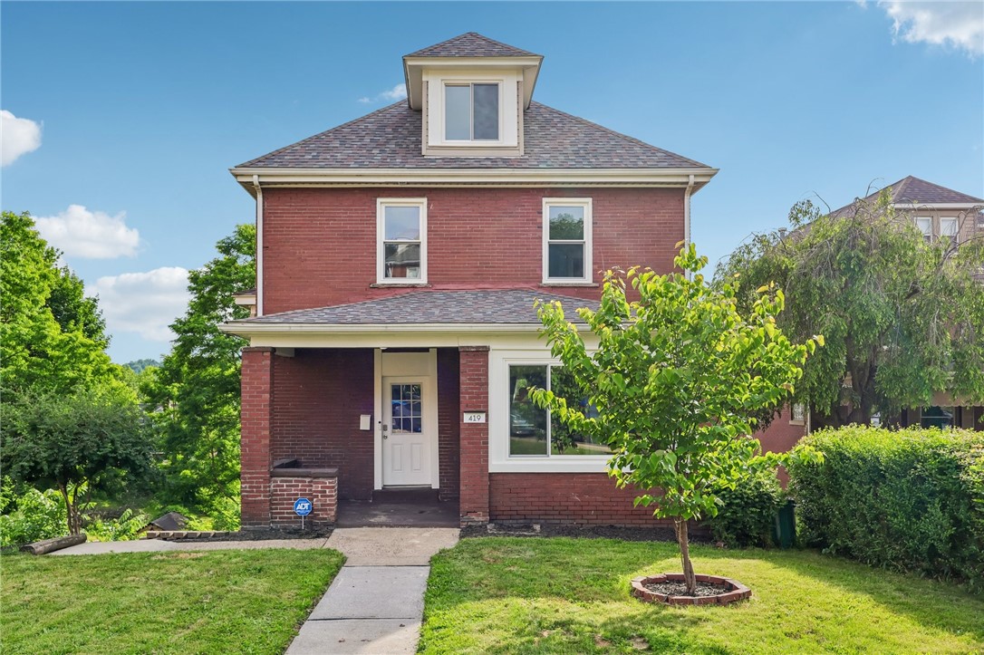 419 Elm Rd — photo 1
