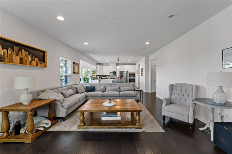 1017 Pinnacle Ct — photo 3