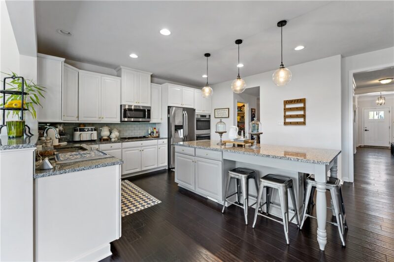 1017 Pinnacle Ct — photo 6