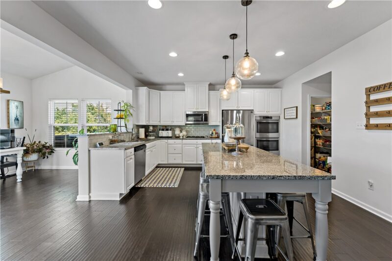 1017 Pinnacle Ct — photo 8