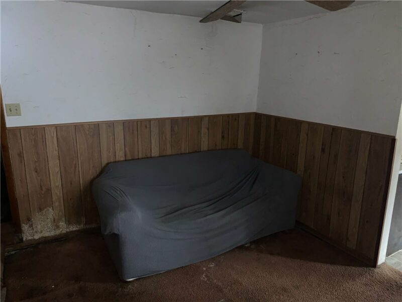 130 Fairview Ave — photo 4