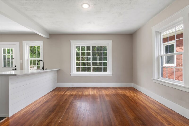 350 Ridgewood Ave — photo 6