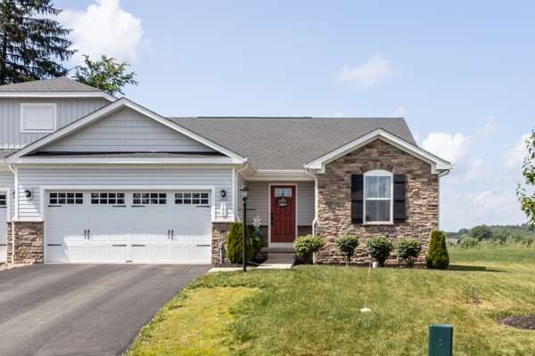 106 Jessica Ct — photo 2