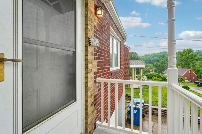 230 Calmar DRIVE — photo 4