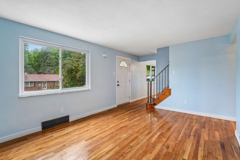 230 Calmar DRIVE — photo 7