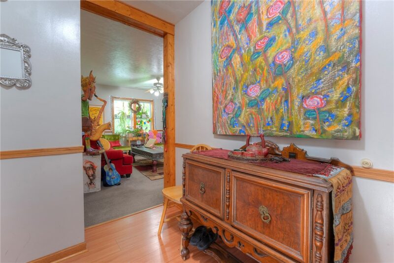 421 Harrison Ave. — photo 2