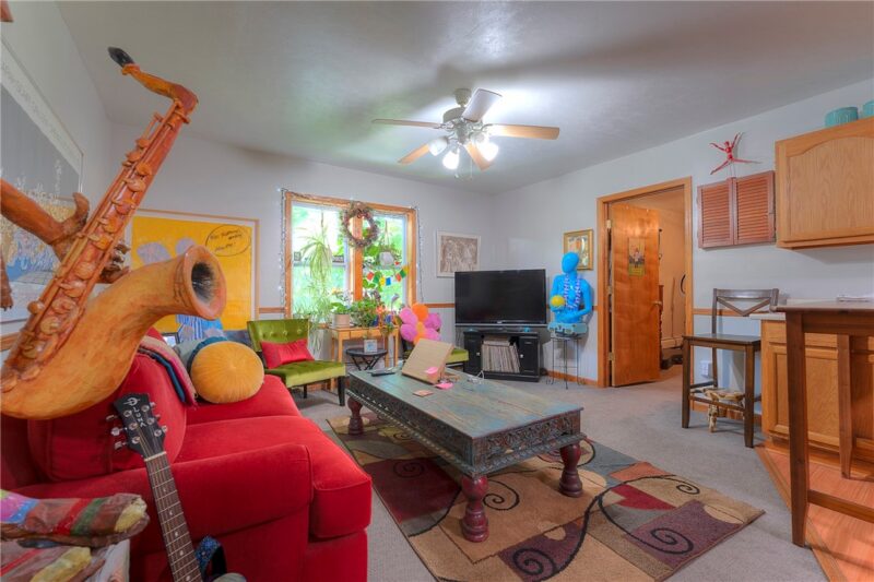 421 Harrison Ave. — photo 5