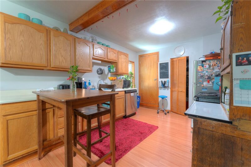 421 Harrison Ave. — photo 8