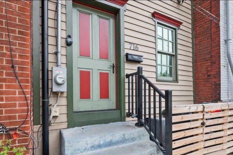 716 Cedar — photo 2