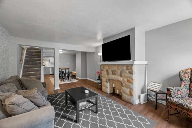 716 Cedar — photo 3