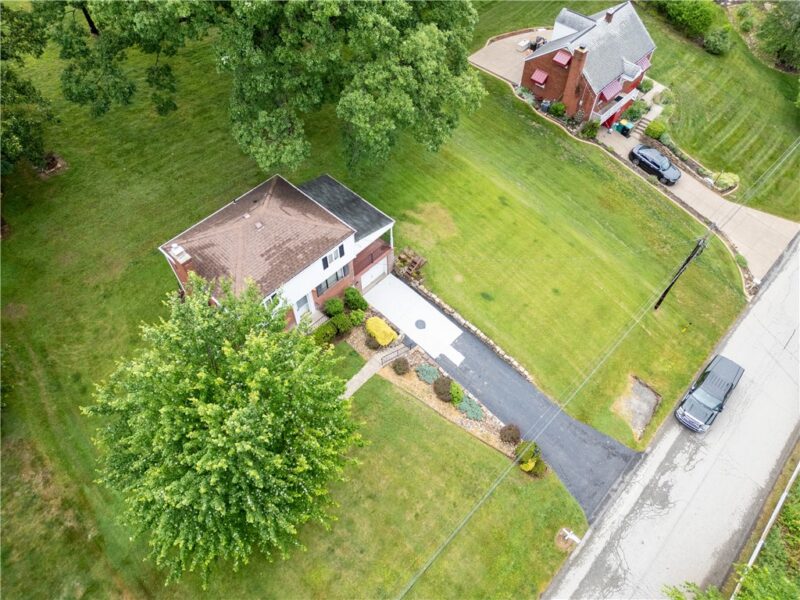 117 Dennis Drive — photo 3