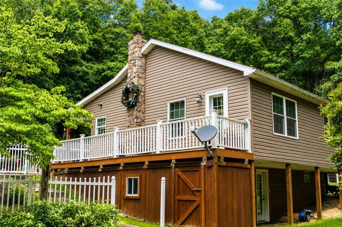 63 Pine Hill Rd — photo 1