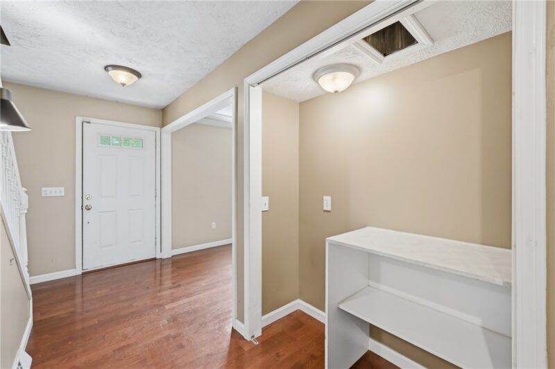 1720 Susan Ct — photo 7