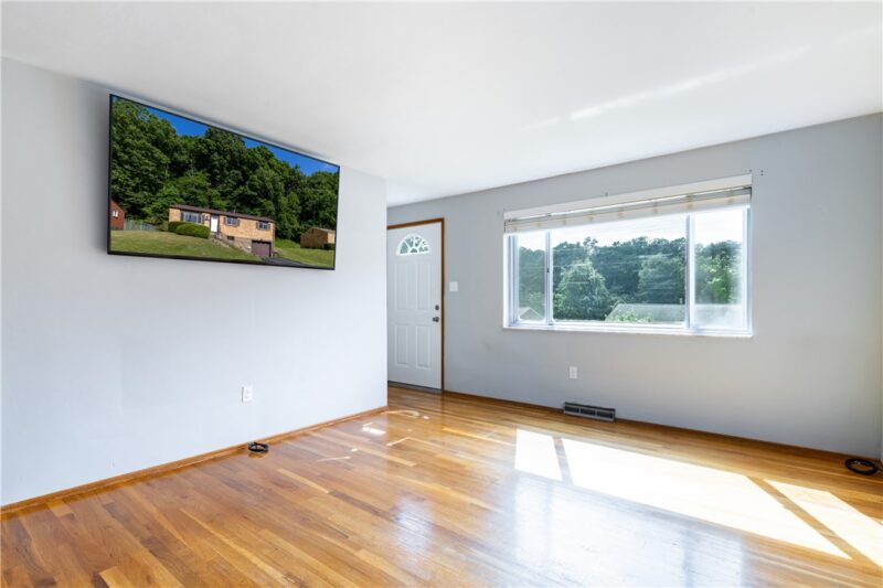 152 Black Hills Rd — photo 4