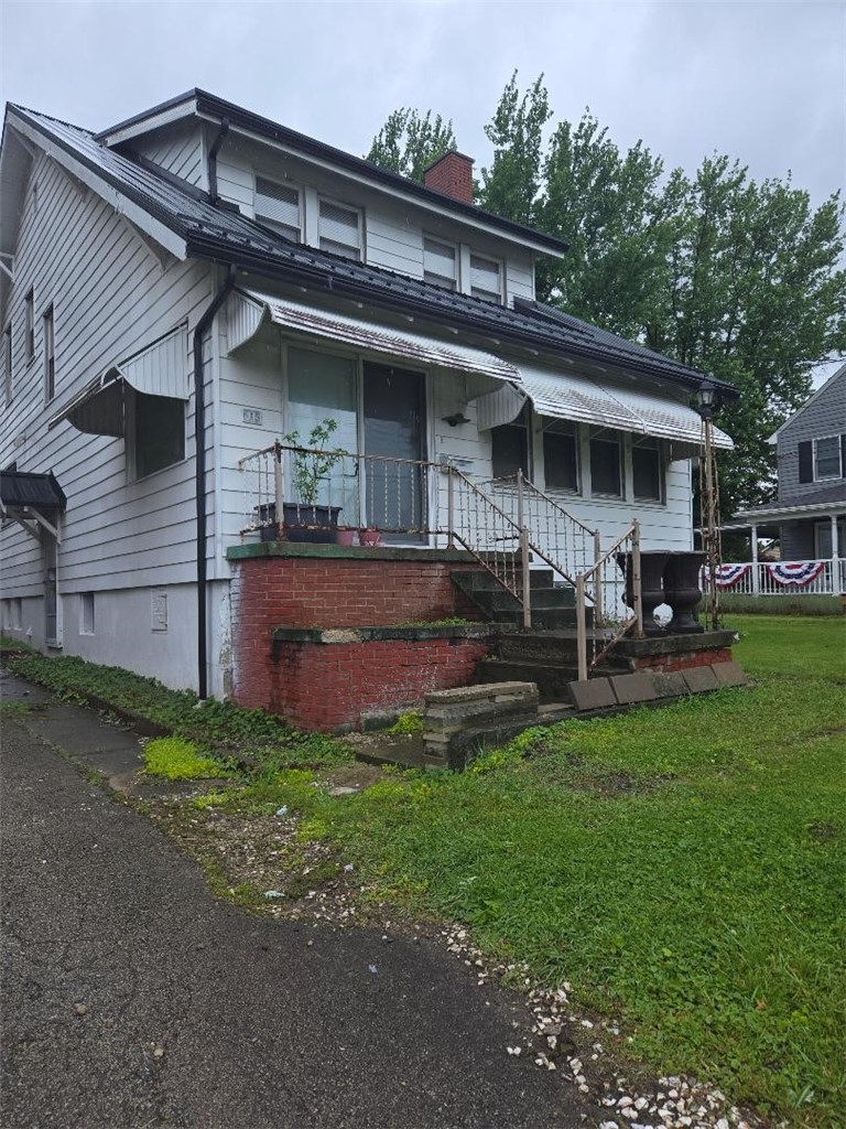 615 Morgantown Road — photo 2