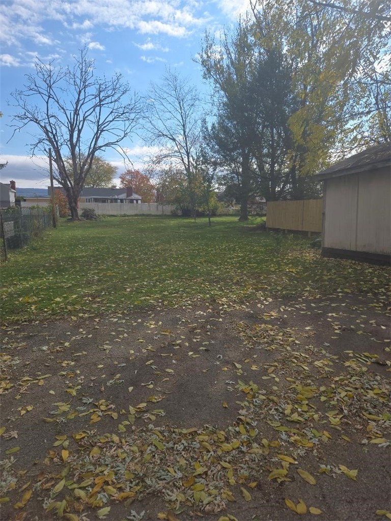 615 Morgantown Road — photo 4