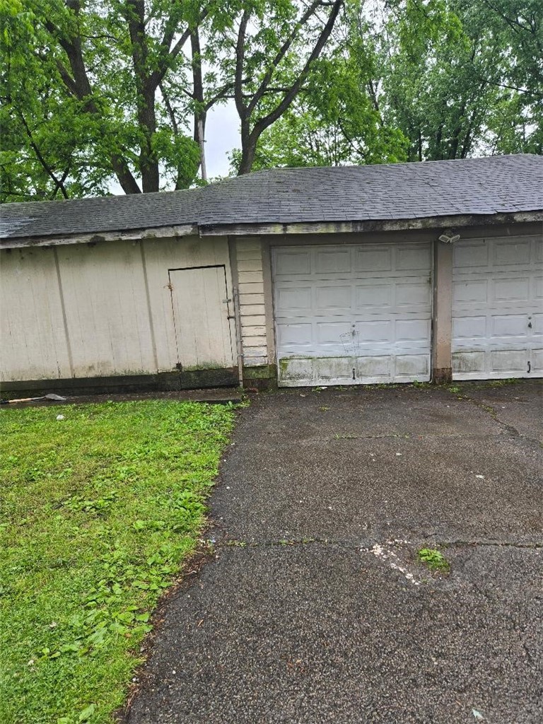 615 Morgantown Road — photo 6