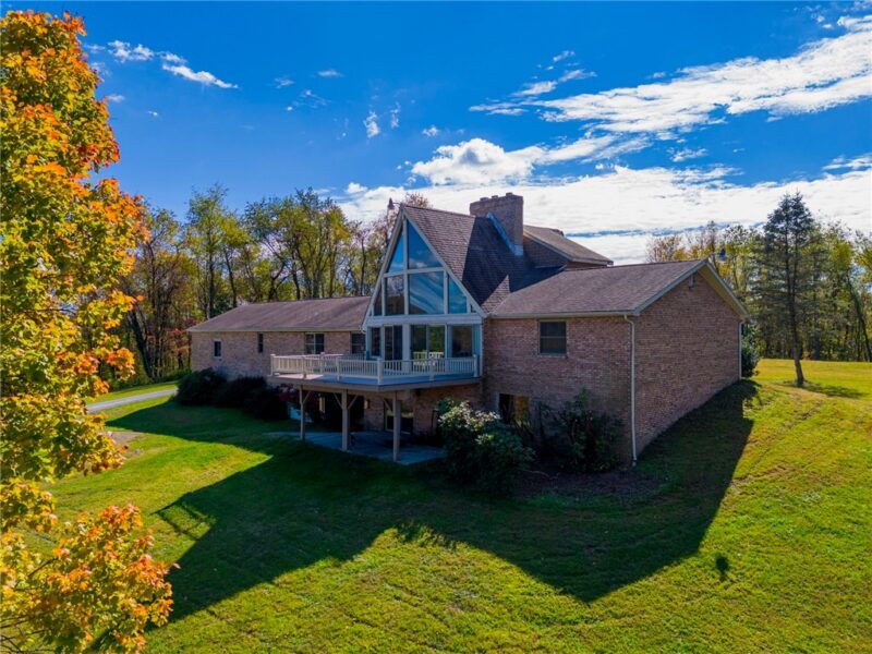 273 Fairview Rd — photo 2