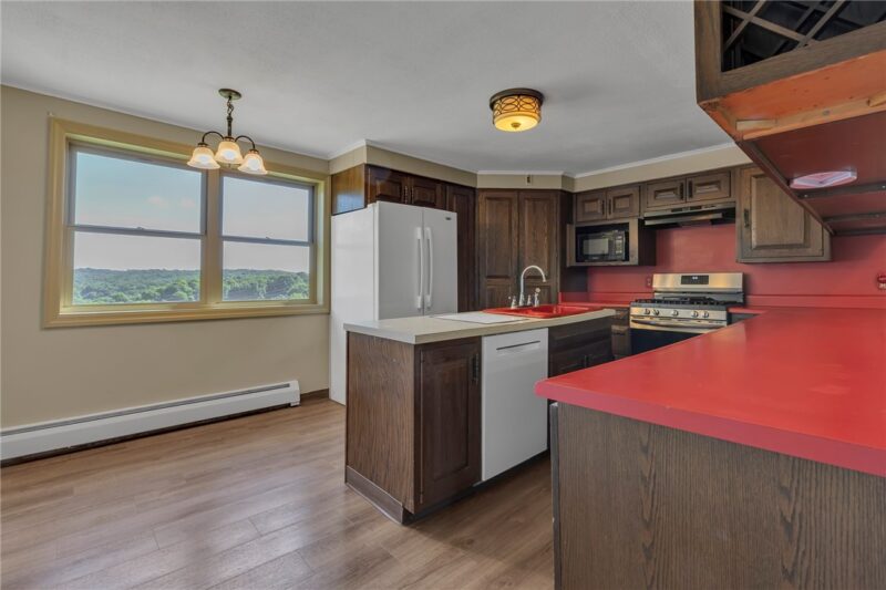 273 Fairview Rd — photo 6