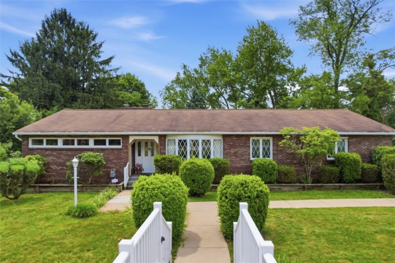 1837 Droz Ave — photo 3