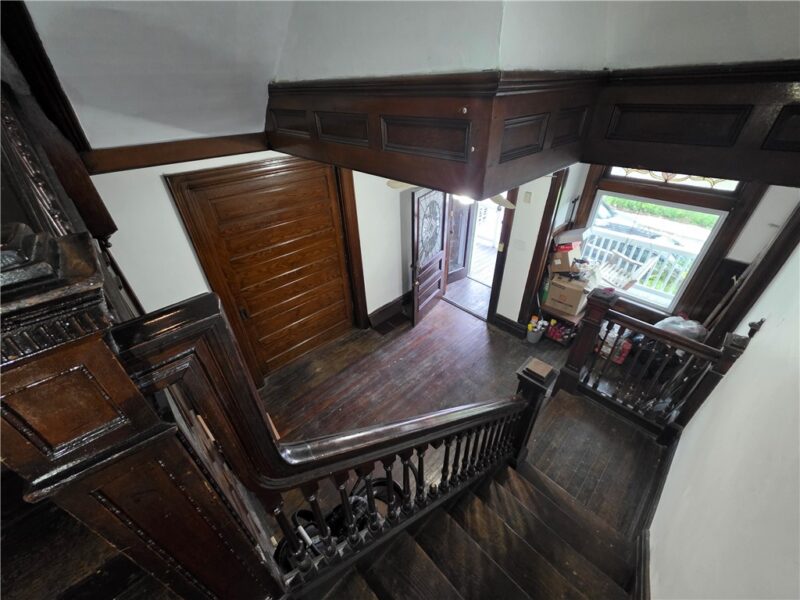 236 Kennedy Ave — photo 3