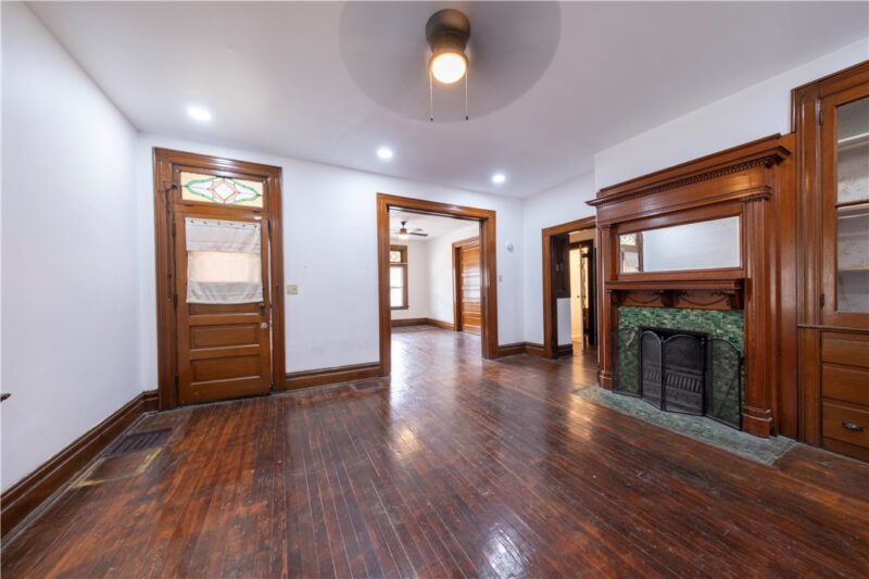 236 Kennedy Ave — photo 5