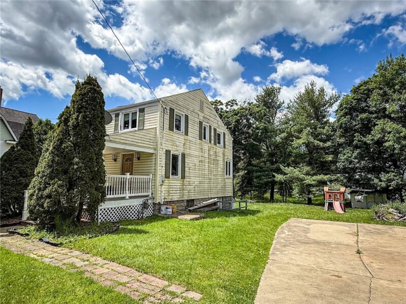 306 Meridian Rd — photo 2
