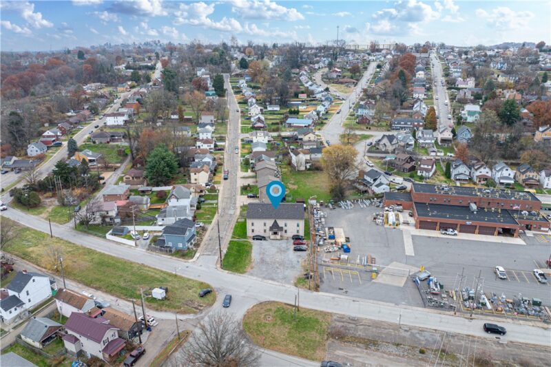 2204 Constitution Blvd — photo 4