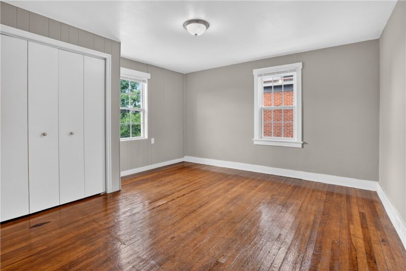 2305 Walton Ave — photo 5