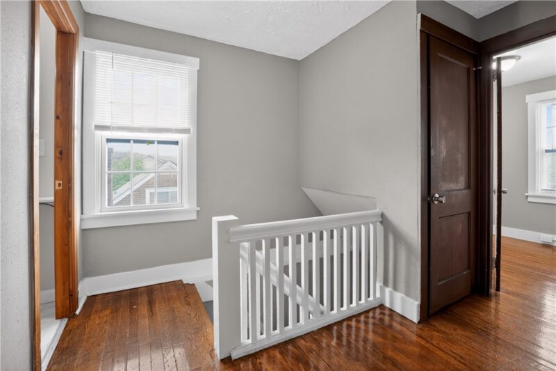 2305 Walton Ave — photo 7