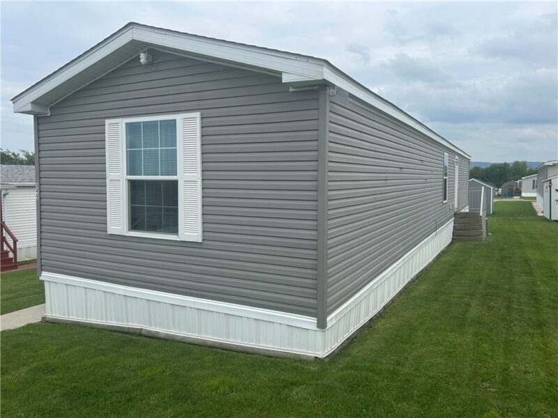 544 RENEE CIRCLE — photo 4