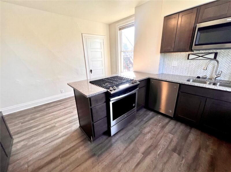 125 Washington Ave — photo 4