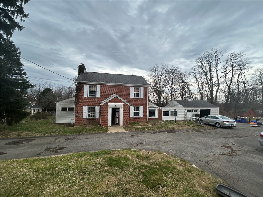 256 Duff Rd — photo 1