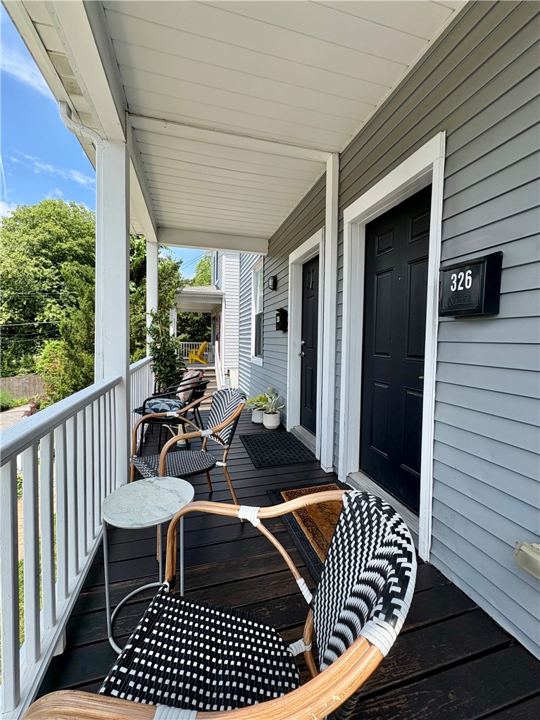 326/328 Highland Ln — photo 3
